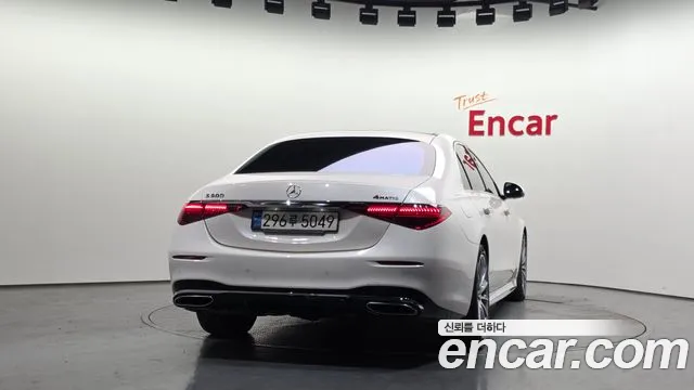 Mercedes-Benz S-Class — Фото автомобиля 4