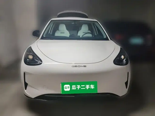 Geely Starry Wish — Фото автомобиля 2