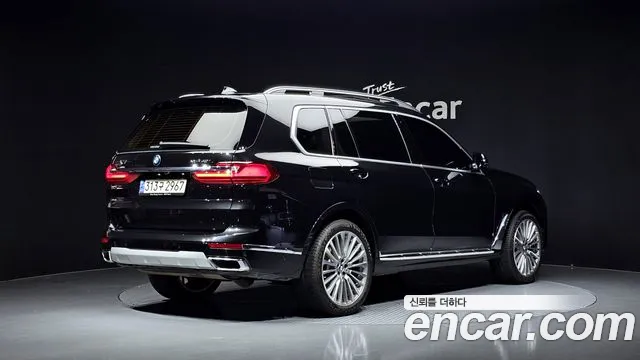 BMW X7 G07 — Фото автомобиля 2