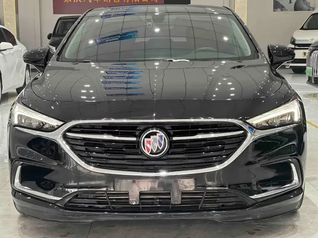 Buick LaCrosse — Фото автомобиля 2