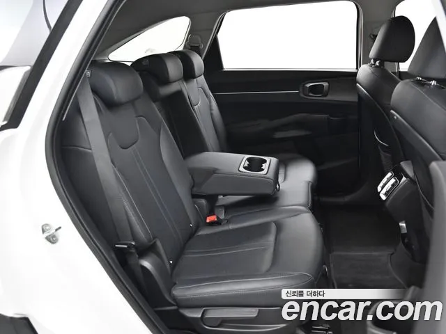 Kia Sorento Sorento 4-е поколение Дизель 2.2 2WD — Фото автомобиля 12
