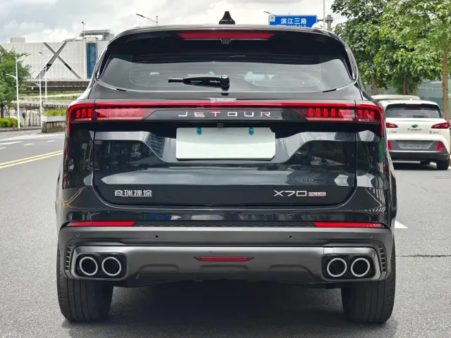 Jetour X70 Plus — Фото автомобиля 5