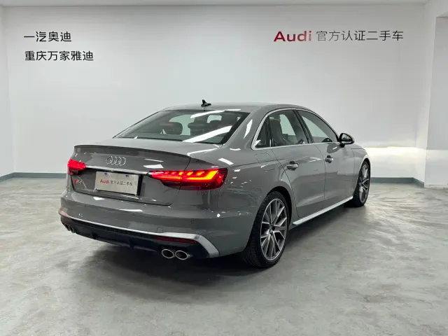 Audi S4 — Фото автомобиля 8