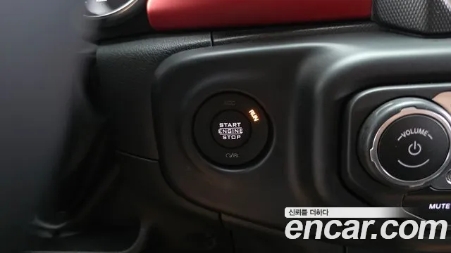 Jeep Wrangler Wrangler (JL) 2.0 Rubicon 2 двери — Фото автомобиля 27