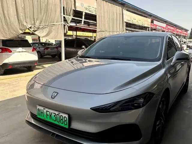 Фотография автомобиля — Roewe D7