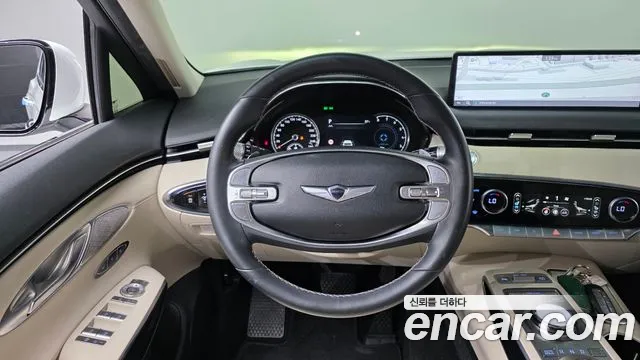 Genesis GV70 — Фото автомобиля 13