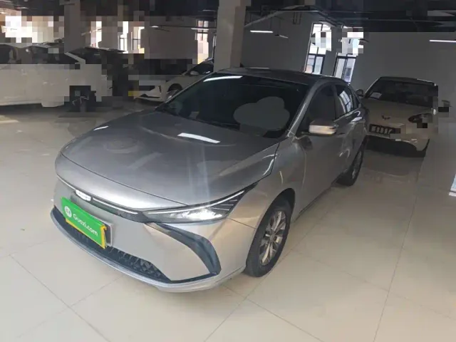 Фотография автомобиля — Geely Geometry G6