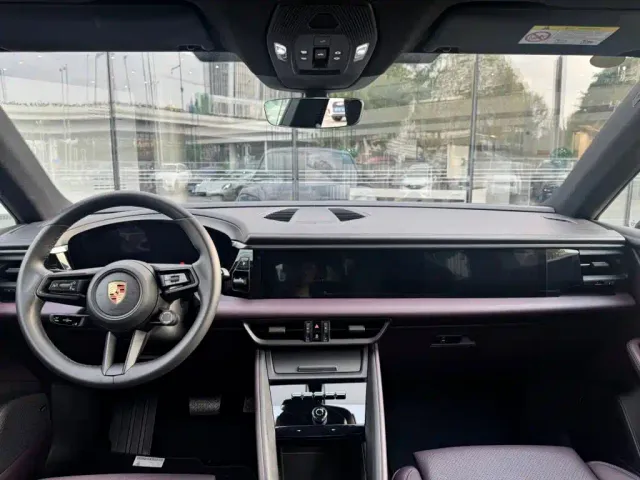 Porsche Macan EV — Фото автомобиля 4
