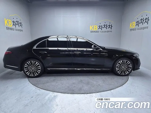 Mercedes-Benz S-Class W223 — Фото автомобиля 3