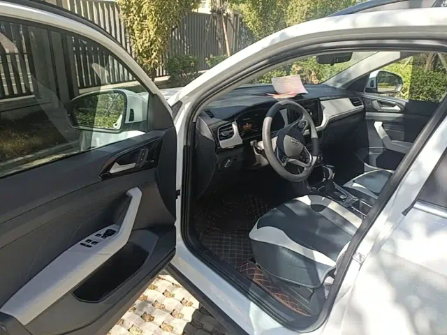 Volkswagen Tharu — Фото автомобиля 12