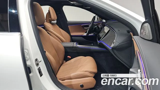 Mercedes-Benz E-Class W214 — Фото автомобиля 16