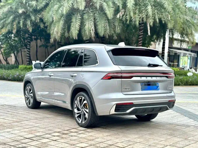 Geely Xingyue L — Фото автомобиля 4