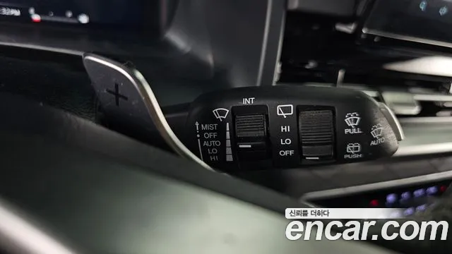 KG_Mobility_Ssangyong Rexton Rexton Arena Дизель 2.2 4WD — Фото автомобиля 18