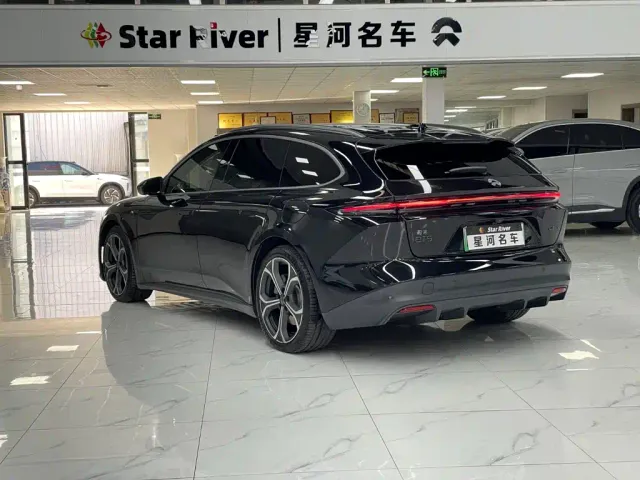 Nio ET5 Touring — Фото автомобиля 6