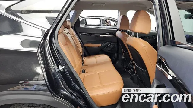 Kia Seltos New — Фото автомобиля 12
