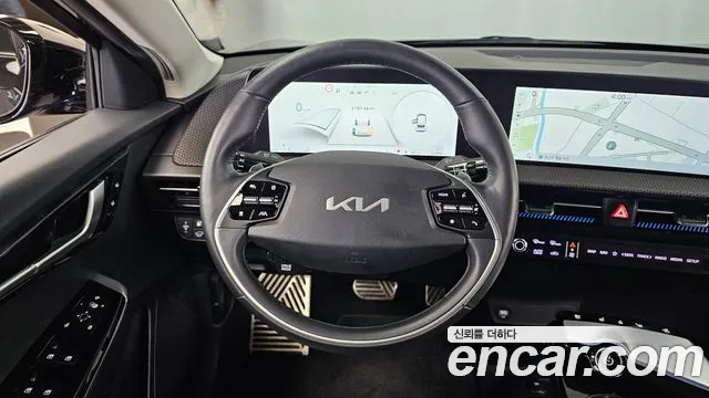 Kia EV6 — Фото автомобиля 13