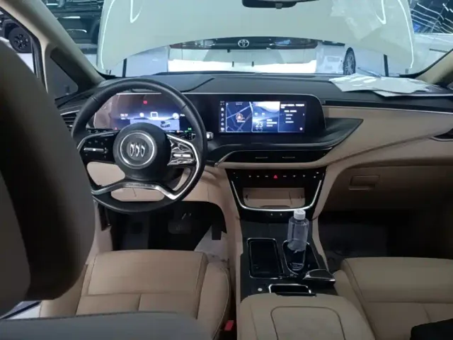Buick Buick GL8 New Energy 2025 Land Honor Premium Edition 7-Seater — Фото автомобиля 17