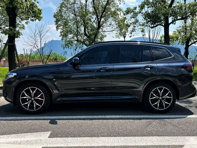 BMW X3 — Фото автомобиля 3