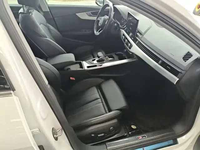 Audi A4L — Фото автомобиля 24