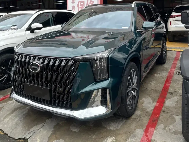 GAC Trumpchi GS8 — Фото автомобиля 3