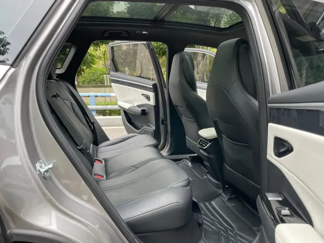 Geely Galaxy L7 — Фото автомобиля 11