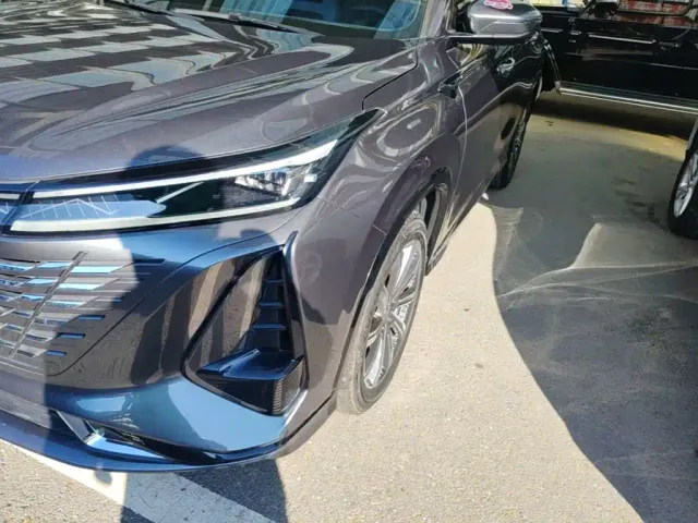 Changan CS75 Plus — Фото автомобиля 23