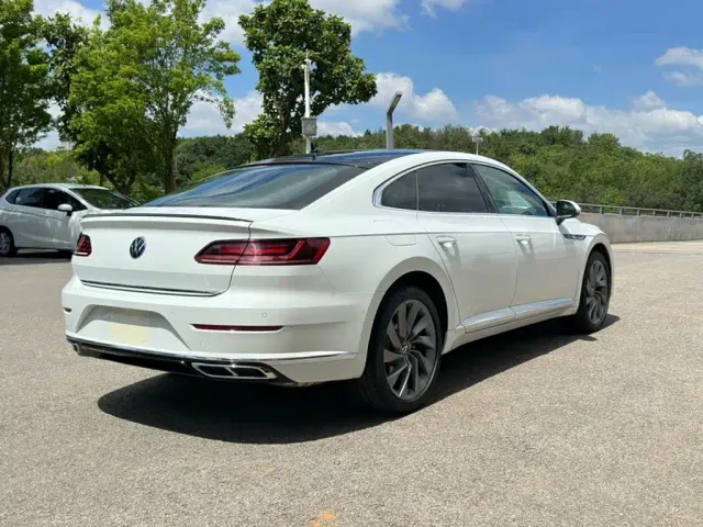 Volkswagen CC — Фото автомобиля 11