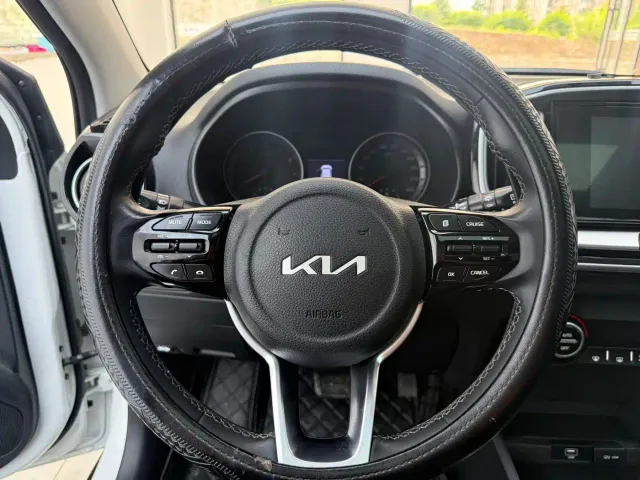 Kia KX1 — Фото автомобиля 13