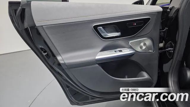 Mercedes-Benz EQE V295 — Фото автомобиля 14