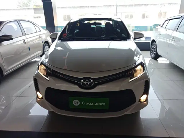 Toyota Vios — Фото автомобиля 2