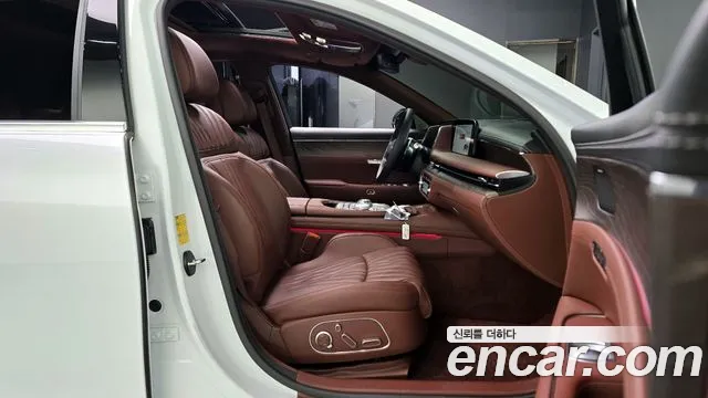 Genesis G90 Бензин 3.5 турбо AWD — Фото автомобиля 10