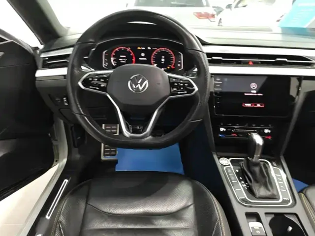 Volkswagen CC — Фото автомобиля 10