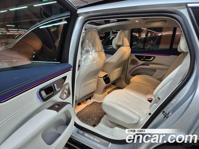 Mercedes-Benz EQS — Фото автомобиля 17