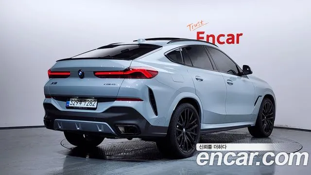BMW X6 — Фото автомобиля 2