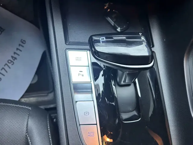 Hyundai Elantra — Фото автомобиля 11