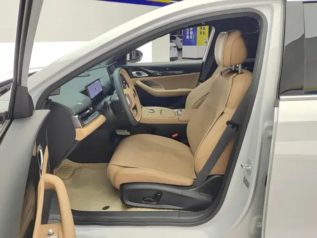 Geely Galaxy A7 — Фото автомобиля 9
