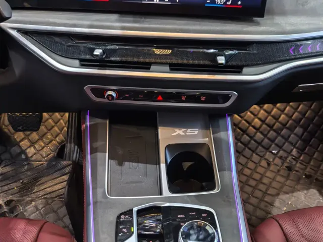BMW X5 — Фото автомобиля 11