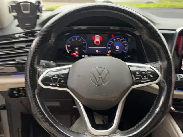 Volkswagen Teramont — Фото автомобиля 3