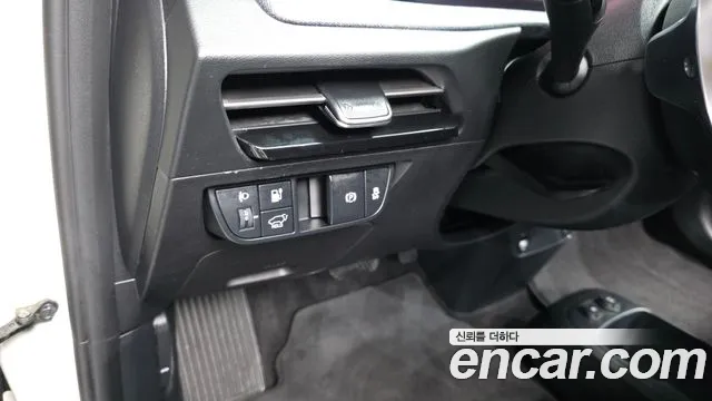 Kia EV6 — Фото автомобиля 28