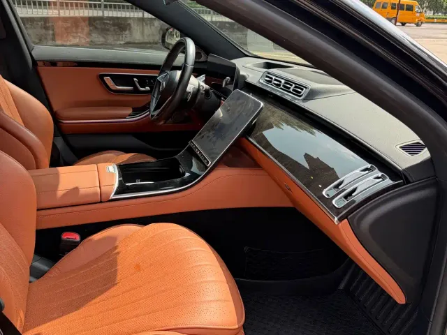 Mercedes-Benz S-Class — Фото автомобиля 7