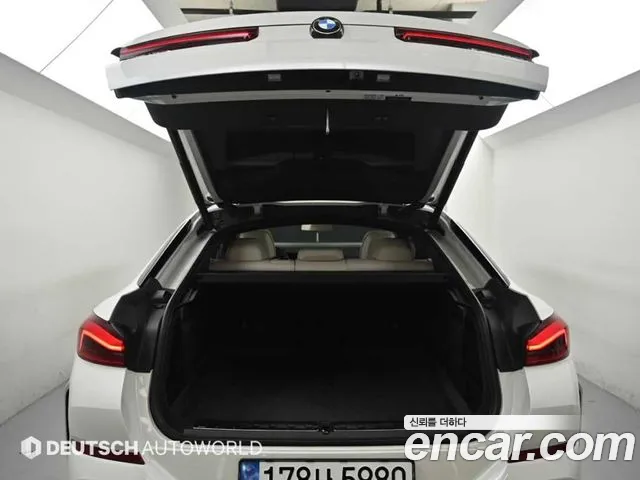 BMW X6 — Фото автомобиля 19