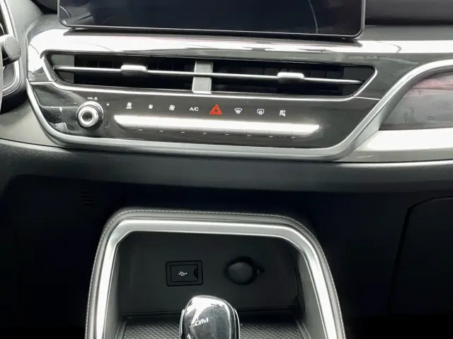Haval H6 — Фото автомобиля 15