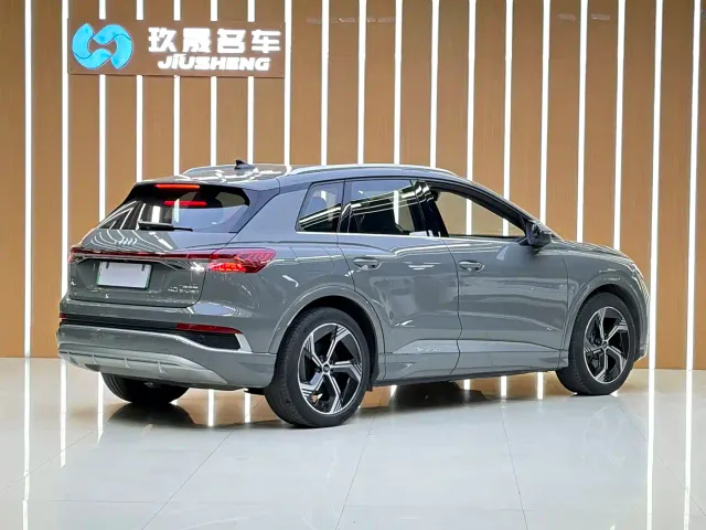 Audi Q4 e-tron — Фото автомобиля 20