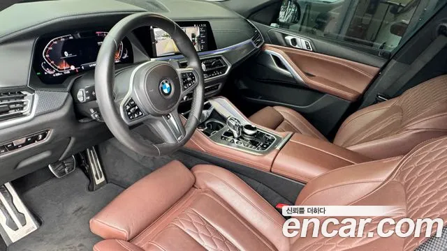 BMW X6 xDrive40i M Sport — Фото автомобиля 11