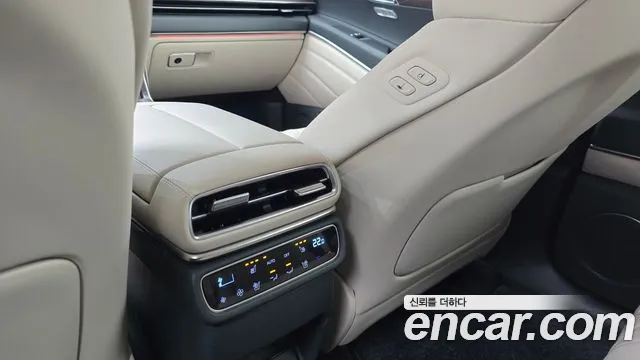 Genesis GV80 — Фото автомобиля 29