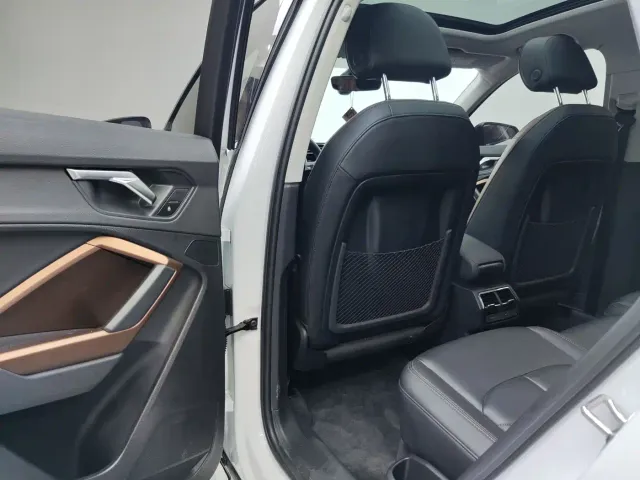 Audi Q3 — Фото автомобиля 17