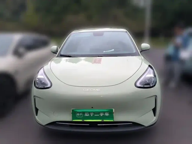 Geely Starry Wish — Фото автомобиля 2