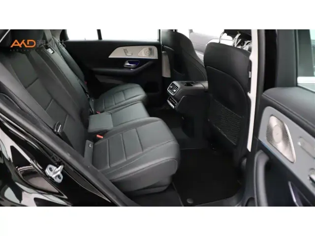 Mercedes-Benz GLE-Class — Фото автомобиля 8