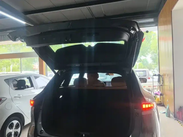 Changan CS75 Plus — Фото автомобиля 18