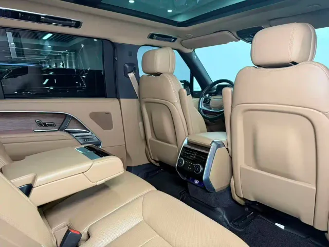 Land Rover Range Rover — Фото автомобиля 15